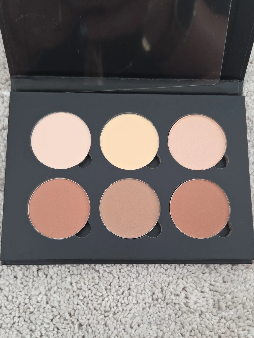 Anastasia Beverly Hills Contour Powder Kit NIB Light To medium
